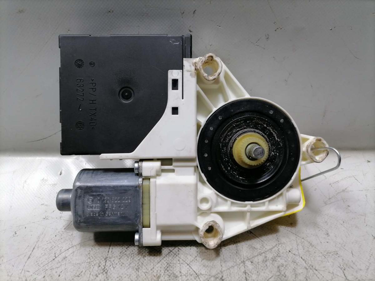 VW Golf 5 original Fensterhebermotor vorn rechts Bj.2007